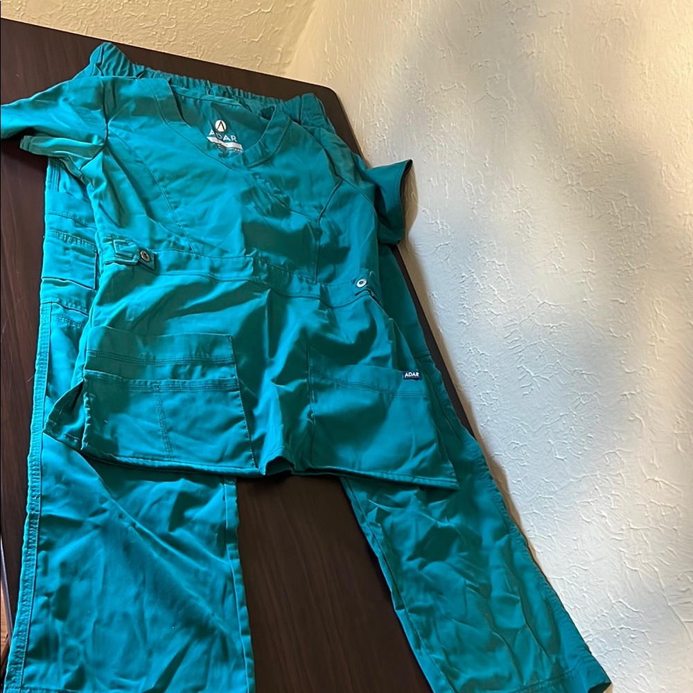 ADAR Pro XXS Green Scrub Set